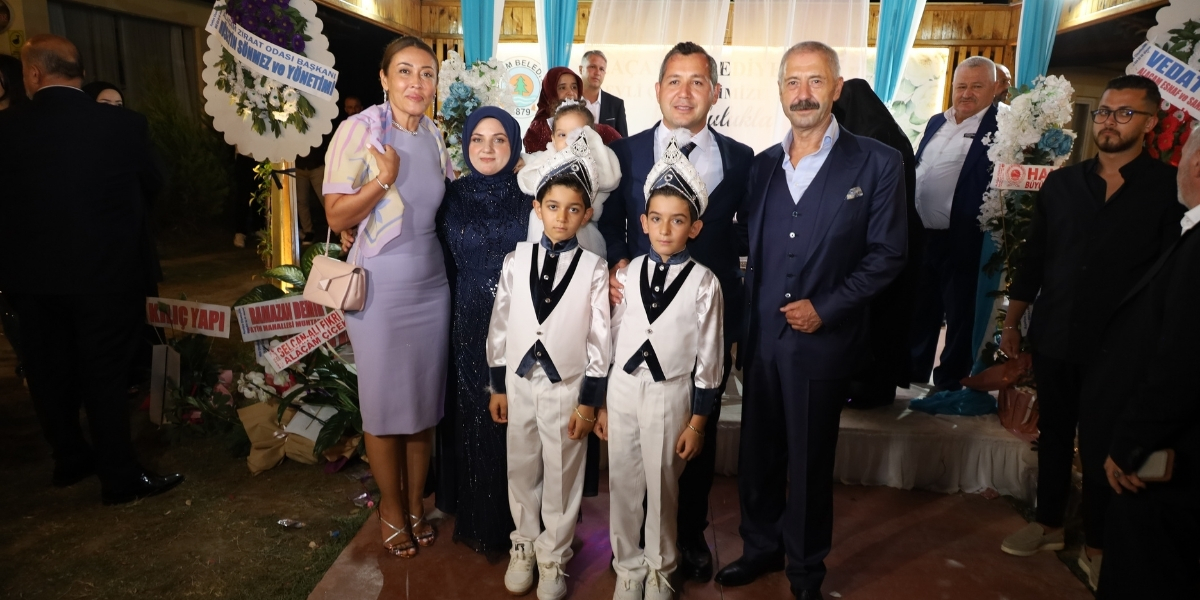 ahmet-hakan-ve-turan-kagan-004.jpg