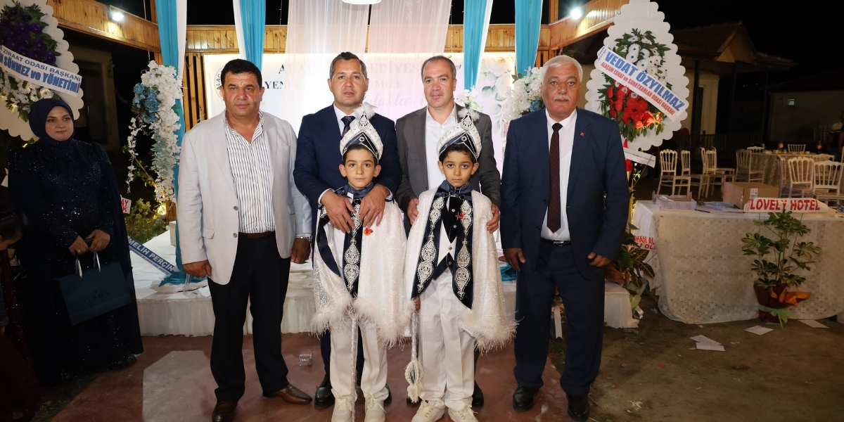 ahmet-hakan-ve-turan-kagan-011.jpg