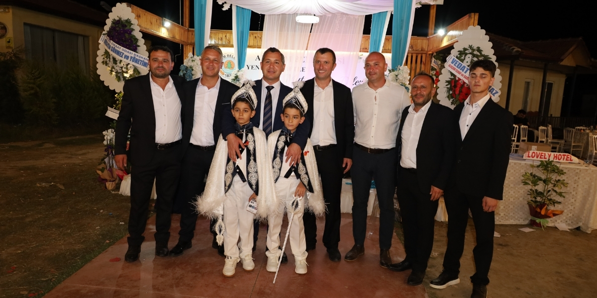 ahmet-hakan-ve-turan-kagan-013.jpg
