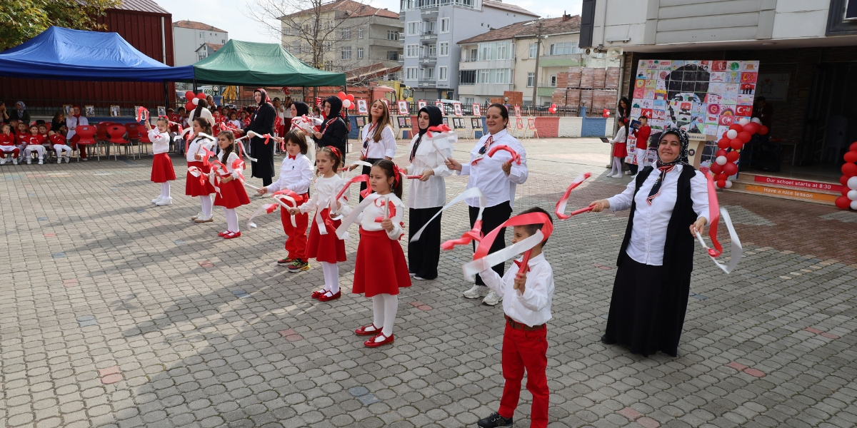 ak-okullari-bafra-009.jpg
