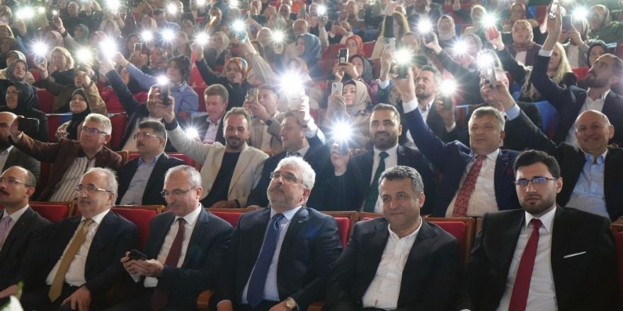 ak-parti-3-001.jpg
