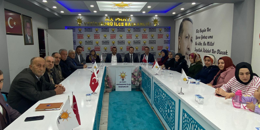 ak-parti-samsun-milletvekili-a-adayi-tuncay-yurduseven-teskilatlari-karis-karis-geziyor-039.png