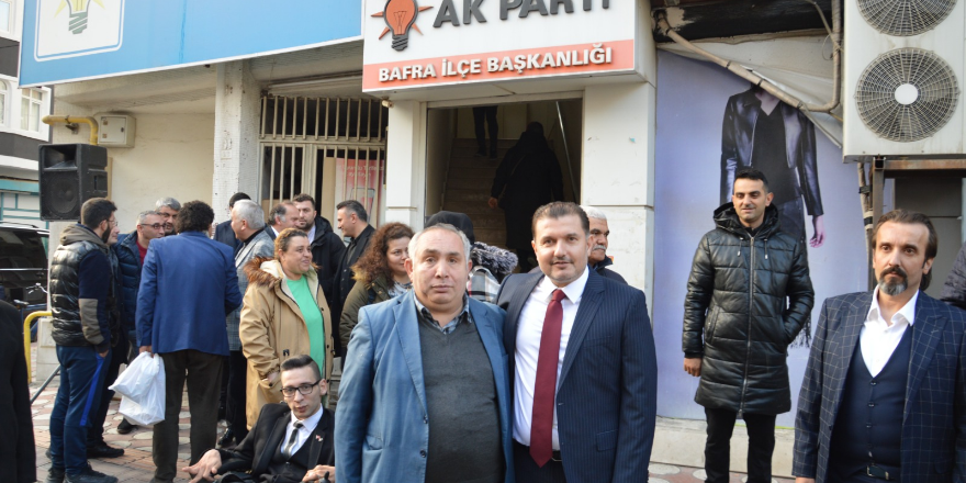 ak-parti-samsun-milletvekili-a-adayi-tuncay-yurdusevene-sevgi-seli-001.png