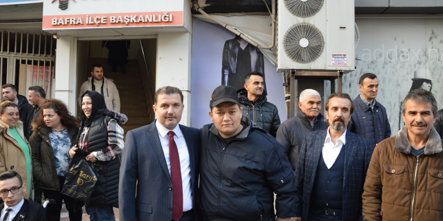 ak-parti-samsun-milletvekili-a-adayi-tuncay-yurdusevene-sevgi-seli-036.png