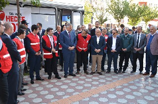 ak-parti-ve-kizilay-kan-bagisi-13.jpg