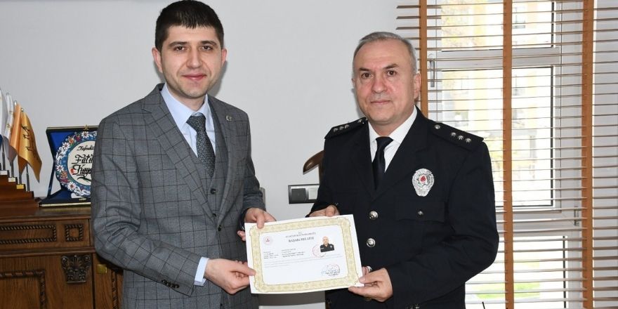 alacam-emniyetinden-kaymakam-kayabasina-ziyaret-3.jpg