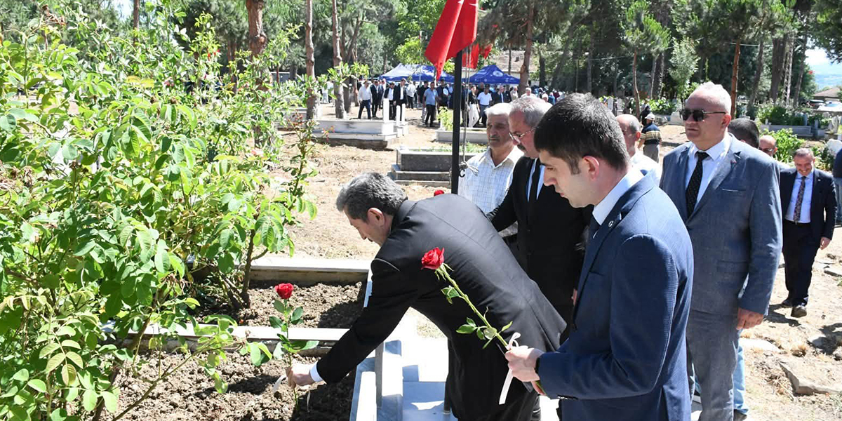 Alaçam’da 15 Temmuz şehitleri dualarla anıldı