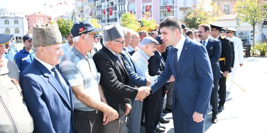 alacamda-30-agustos-zafer-bayraminin-103-yil-donumu-coskuyla-kutlandi-2.jpg