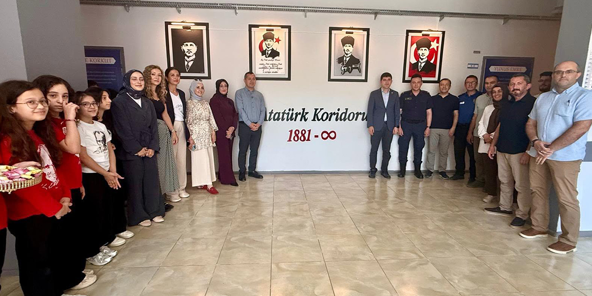 alacamda-ataturk-koridorunun-acilisi-yapildi-1.jpg