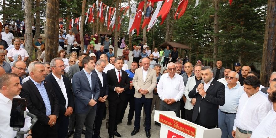 alacamda-huseyin-dede-mesire-alani-doga-turizmine-kazandirildi-001.jpg