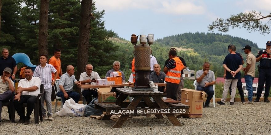 alacamda-huseyin-dede-mesire-alani-doga-turizmine-kazandirildi-010.jpg
