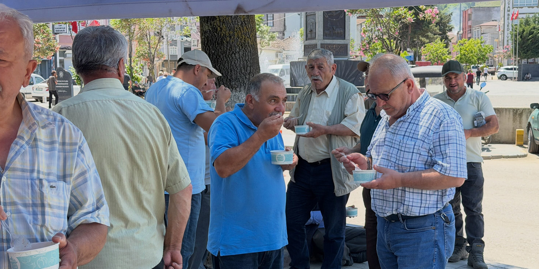 alacamda-muharrem-ayinda-asure-ikrami-3.jpg