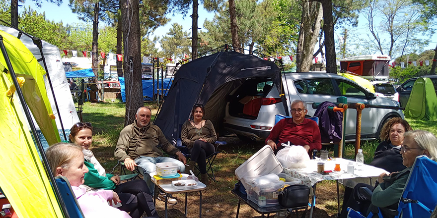 alacamin-gelecegine-iz-birakan-kamp-2.jpg