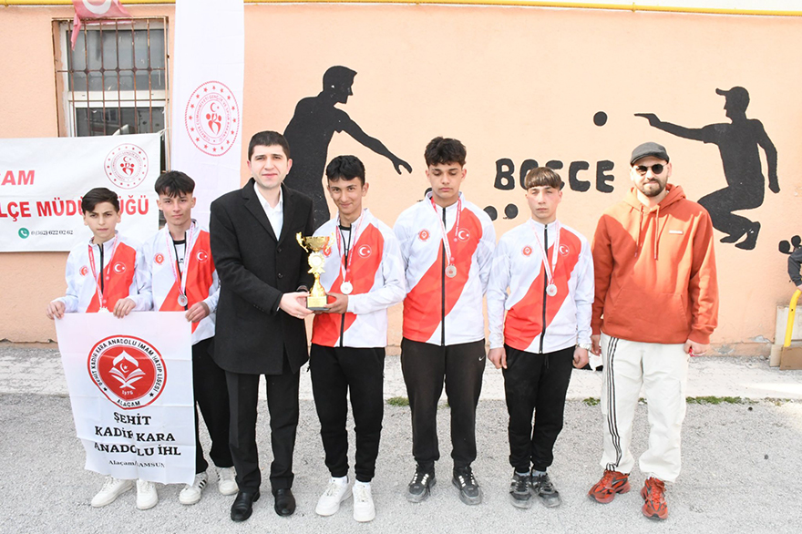 alacamli-gencler-bocce-il-birinciliginde-ilk-iki-sirayi-aldi-3.jpg