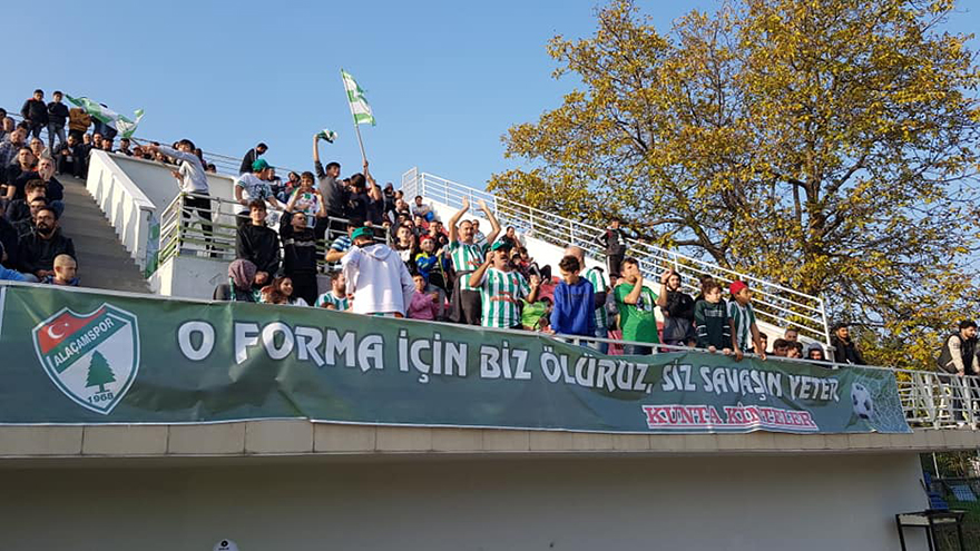 alacamspor-ligin-liderini-devirdi-3.jpg