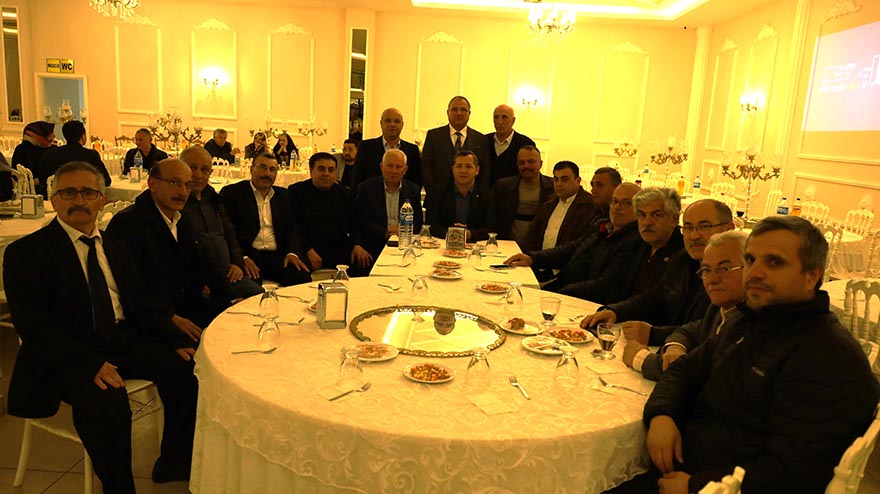 aleyna-ve-selamet-nacak-cifti-dunya-evine-girdi-16.jpg