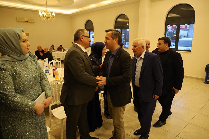 aleyna-ve-selamet-nacak-cifti-dunya-evine-girdi-17.jpg