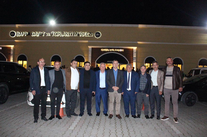 aleyna-ve-selamet-nacak-cifti-dunya-evine-girdi-2.jpg