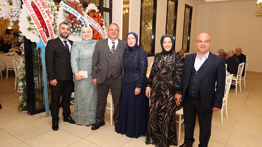 aleyna-ve-selamet-nacak-cifti-dunya-evine-girdi-38.jpg