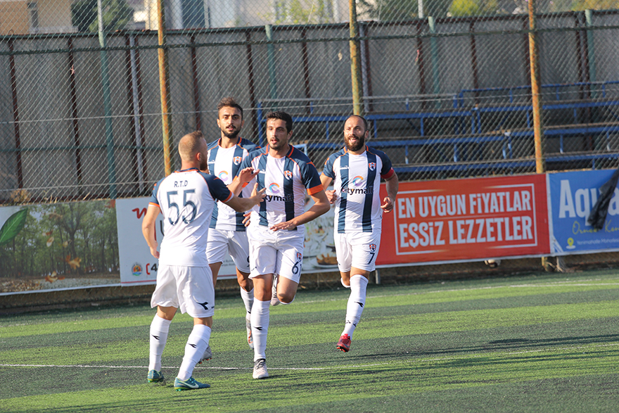 atakum-belediyespor-kendi-evinde-galip-1.jpg