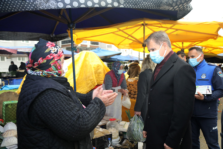 atakumda-pazar-yerlerine-denetimde-taviz-yok-3.JPG