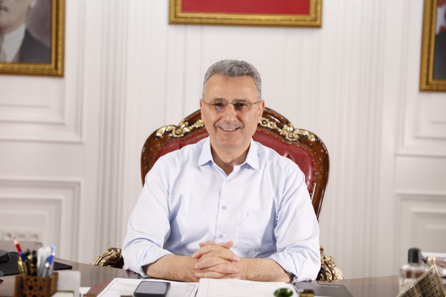 aw280140-01.jpg