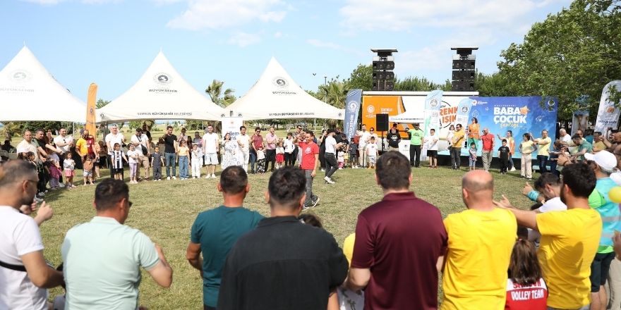 baba-cocuk-senligi-renkli-goruntulere-sahne-oldu-003.jpg
