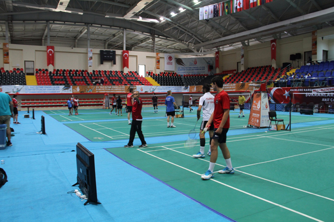 badminton-milli-takimi-hazirliklarini-tamamladi-001.jpg