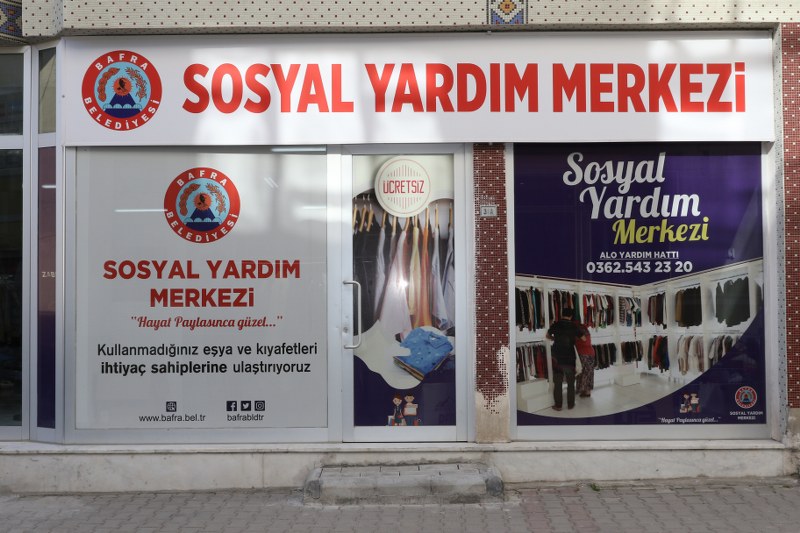 bafar-sosyal-yardim-merkezi-kopru-olmaya-devam-ediyor.JPG