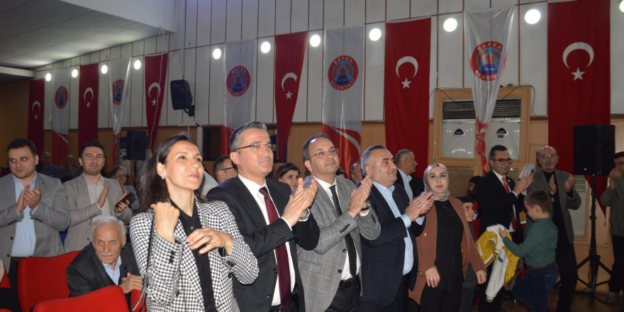 bafra-adliyesi-turk-halk-muzigi-korosu-tarafindan-19-mayis-genclik-konseri-verildi.png