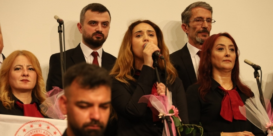 bafra-adliyesi-turk-halk-muzigi-korosundan-19-mayis-konseri-014.jpg