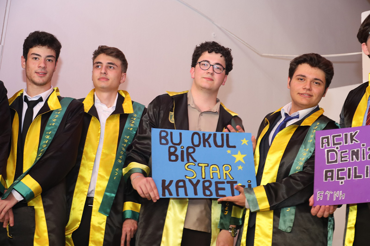 bafra-anadolu-lisesinde-135-ogrenci-gelecege-ugurlandi-11.jpg
