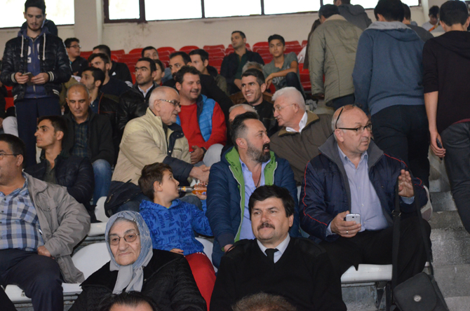 bafra-belediye-gsk-rakibine-direnemedi12.jpg