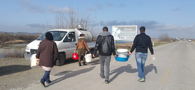 bafra-besleme-grubu,-sokak-hayvanlarini-beslemeye-devam-ediyor-1.jpg