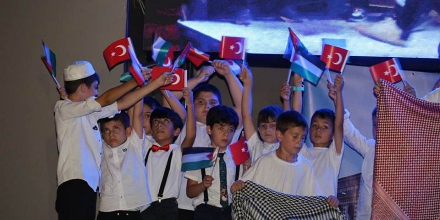 bafra-cinili-camii-kuran-kursu-yaz-donemi-kapanis-programi-duzenlendi-3.jpg