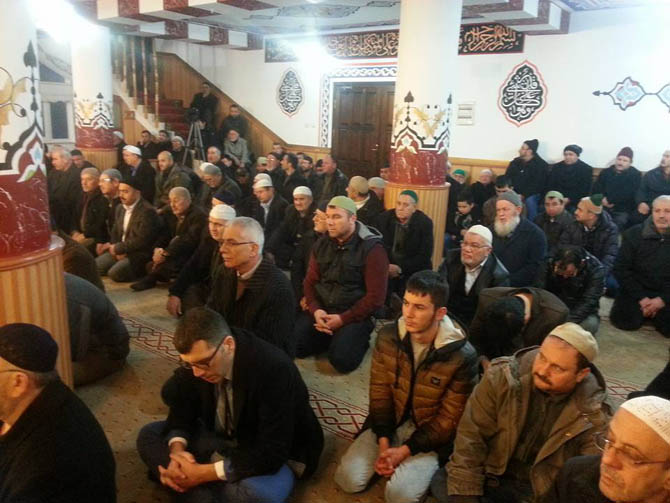 bafra-da-cuma-bulusmalari3.jpg