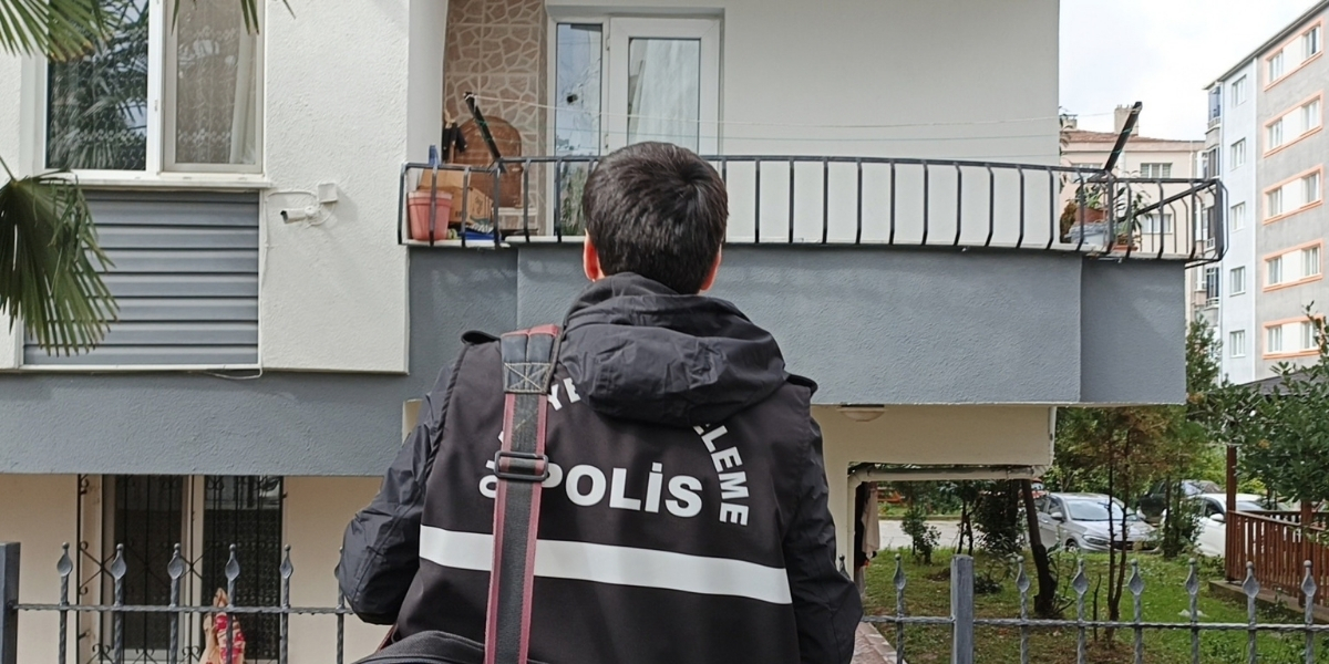 bafra-da-tufekle-oynarken-ates-aldi-001.jpg