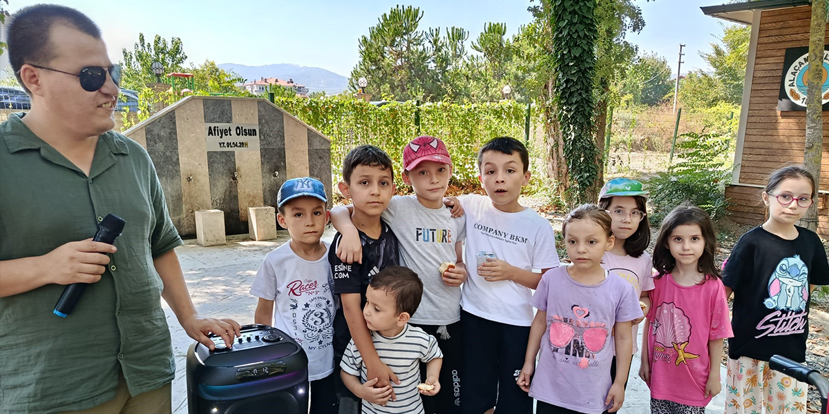 bafra-gorme-engelliler-dernegi-uyeleri-geyikkosanda-bulustu.jpg