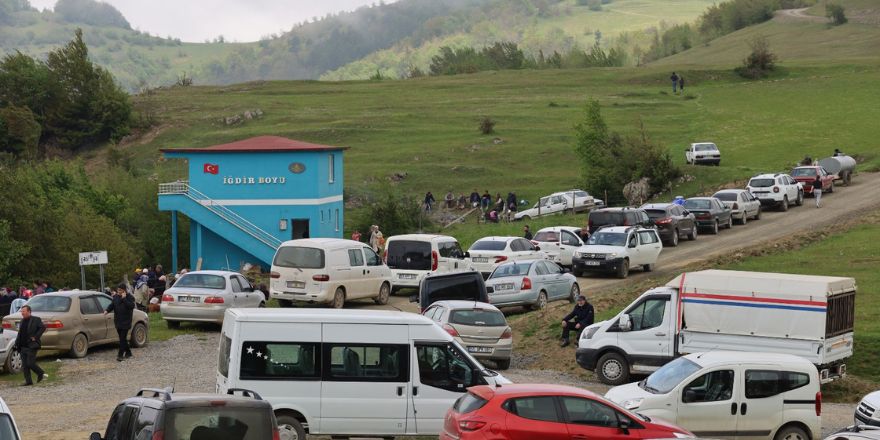 bafra-haber-igdirde-gonuller-ayni-kazanda-kaynadi-004.jpg