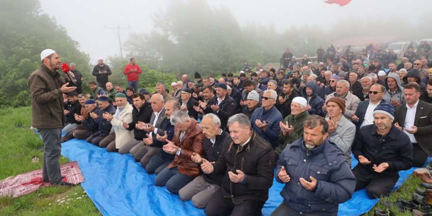 bafra-haber-igdirde-gonuller-ayni-kazanda-kaynadi-010.jpg