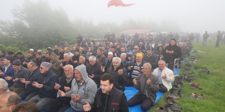 bafra-haber-igdirde-gonuller-ayni-kazanda-kaynadi-014.jpg
