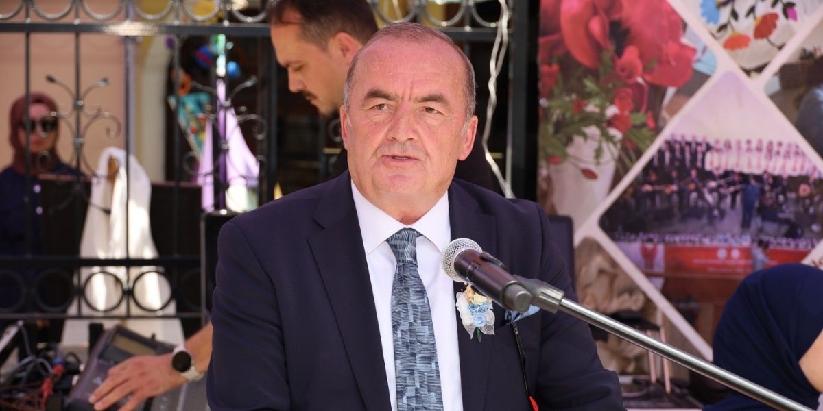 bafra-halk-egitimi-merkezi-hemkapda-turkiye-birincisi-oldu-003.jpg
