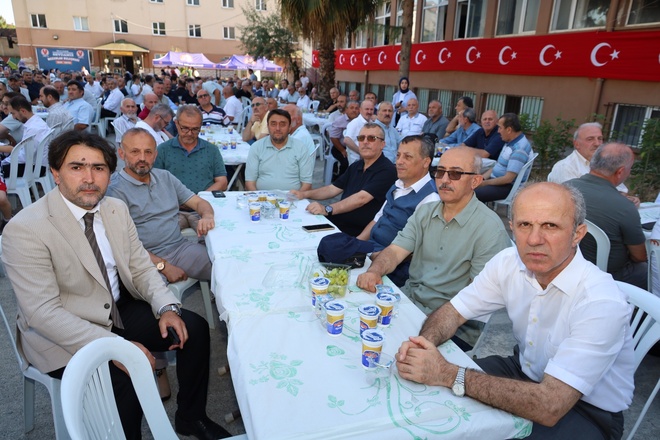 bafra-imam-hatip-mezunlari-22-geleneksel-bulusmada-bir-araya-geldi-001.jpeg