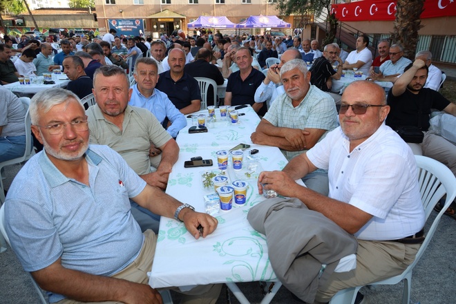 bafra-imam-hatip-mezunlari-22-geleneksel-bulusmada-bir-araya-geldi-010.jpeg