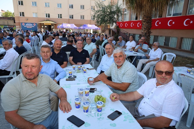 bafra-imam-hatip-mezunlari-22-geleneksel-bulusmada-bir-araya-geldi.jpeg