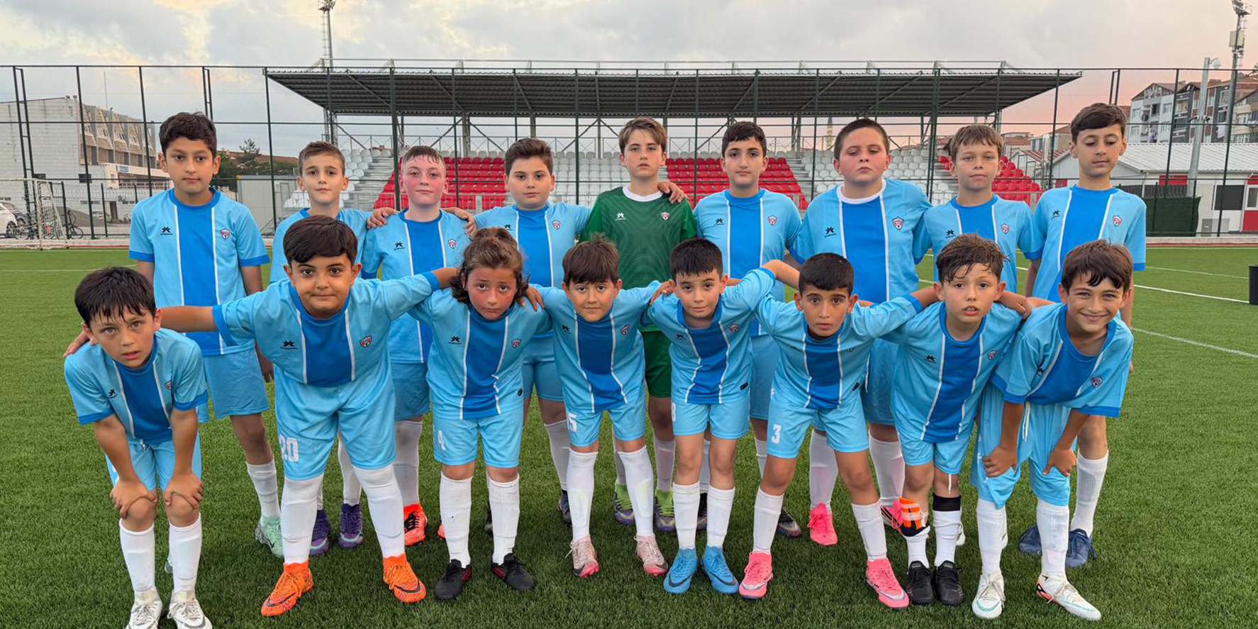bafra-inci-spor-kulubu-gelecegin-futbolcularini-yetistiriyor-3.jpg