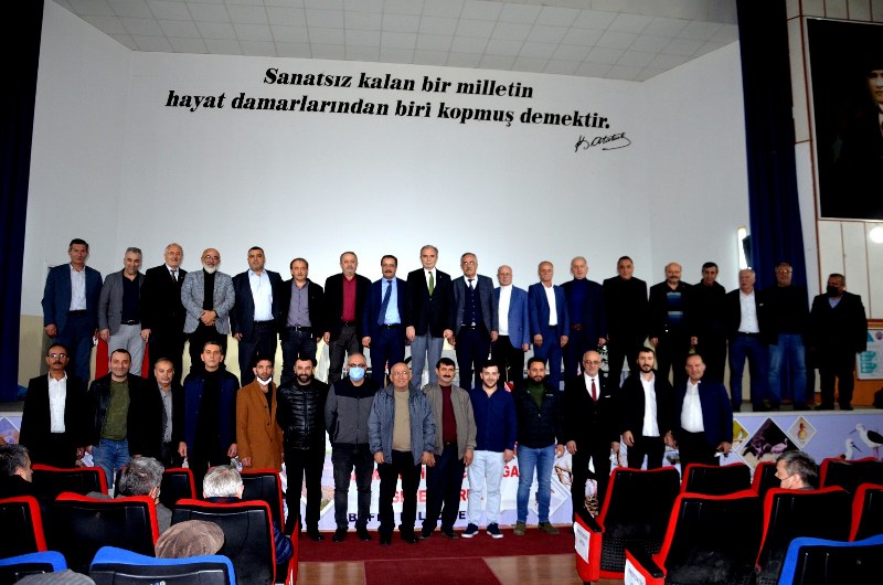 bafra-kahveciler-esnaf-odasi-baskani-ahmet-yilmaz-guven-tazeledi-013.jpeg