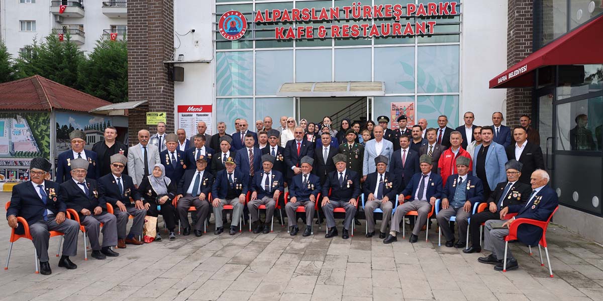 bafra-kaymakami-altinpinar-gazilerin-tasidigi-her-yara-vatan-sevgisinin-bir-nisanesidir-1.jpg