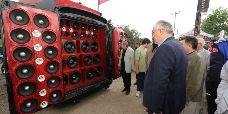 bafra-modifiye-arac-festiali-012.jpg