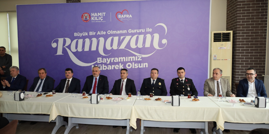 bafra-protokolu-bayramlasmada-birlik-mesaji-verdi-002.png
